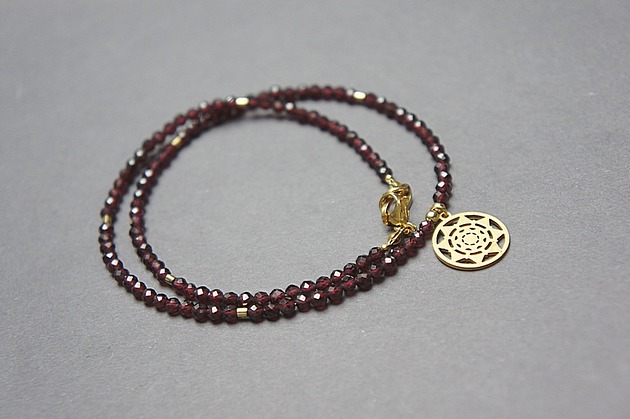 chokery Granaty /choker/vol. 5 - Szlachetna kolekcja