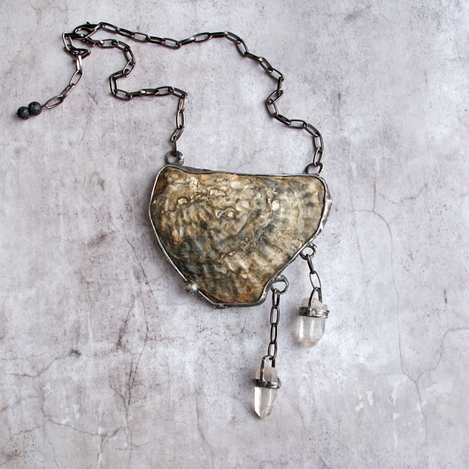 kolie Unikatowa kolia : muszla & kryształ górski