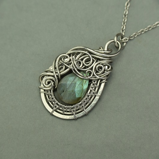 wisiory Wisiorek oryginalny labradoryt wire wrapping