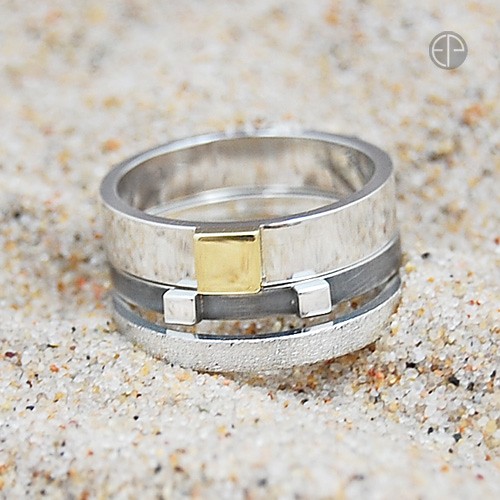 Trio - piaskowana, oksydowana i mosiężna kostka MAREMI Jewelry