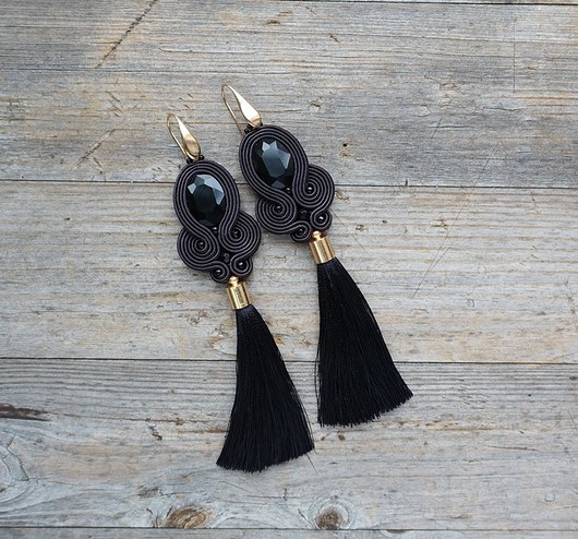 Czarne kolczyki sutasz z chwostami Mró Soutache