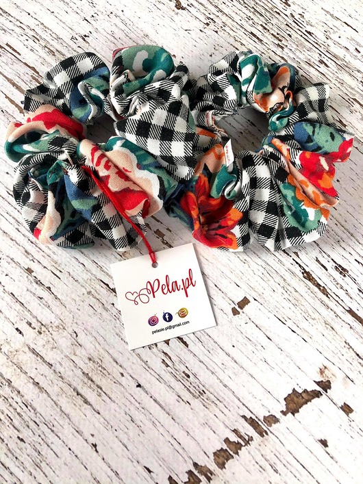 Pela' SCRUNCHIE " Claire" w kwiaty PELA