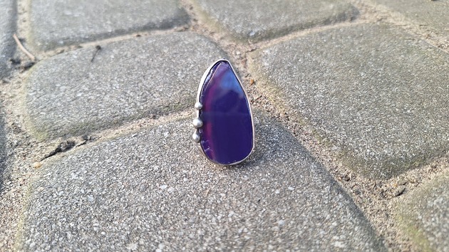 pierścionki - różne W fiolecie - pierścionek regulowany