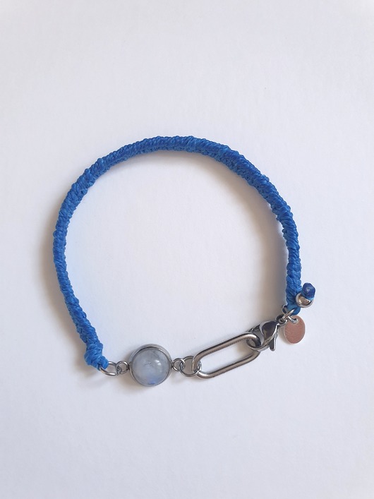 bransoletki z kamieni naturalnych Bransoletka BOHO ręcznie tkana, granatowa z kamieniem księżycowym