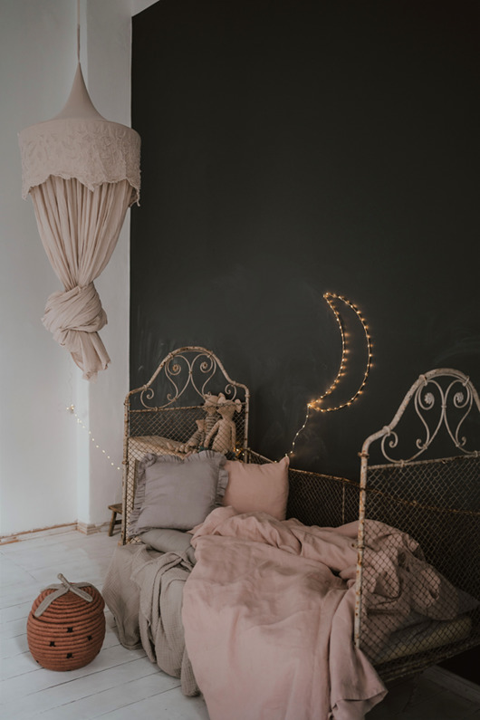 lampy do pokoju dziecka Lampka Lights&Dreams Księżyc