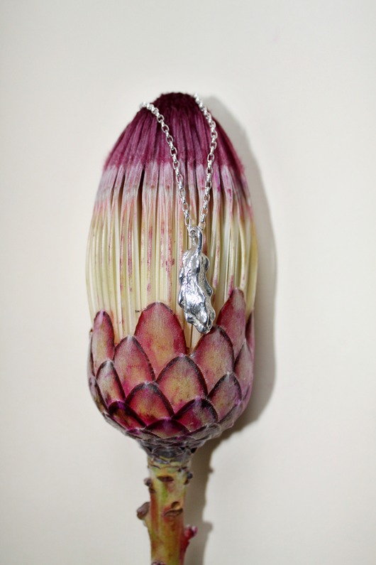 srebrne naszyjniki Długi naszyjnik srebrny - Ogórek kiszony