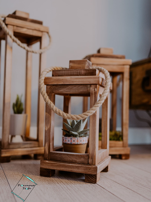 świeczniki i świece Lampiony drewniane zestaw- przecierany brąz