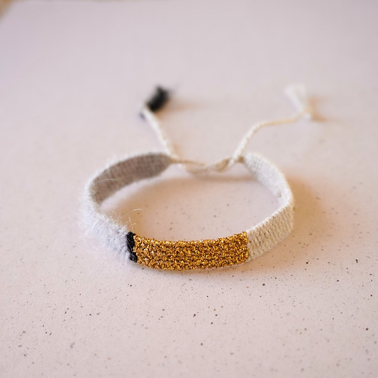 bransoletki - inne Bransoletka handmade z nici, na sznurku, paseczki