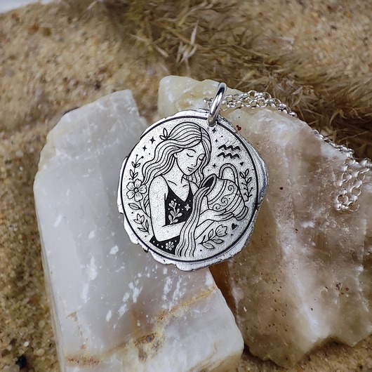 srebrne naszyjniki Znak zodiaku WODNIK - moneta na szczęście