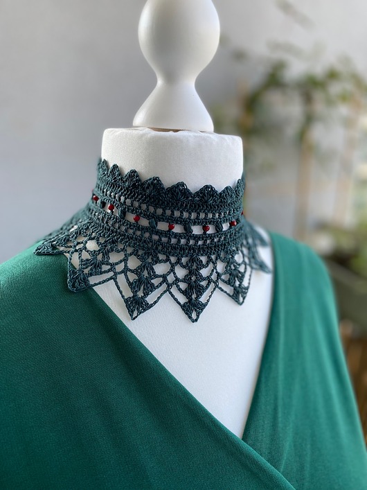 chokery Koronkowy choker jagody w lesie