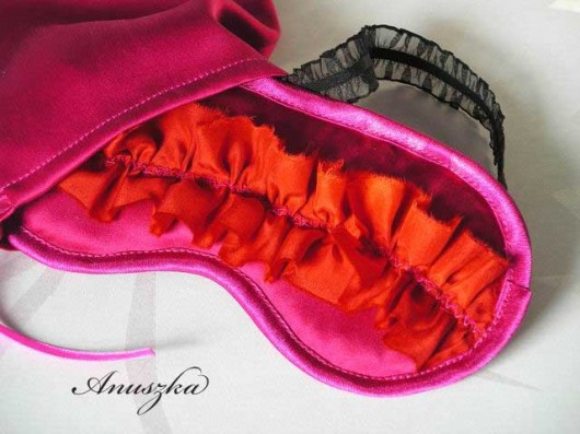 Rouge ! ANUSHKA