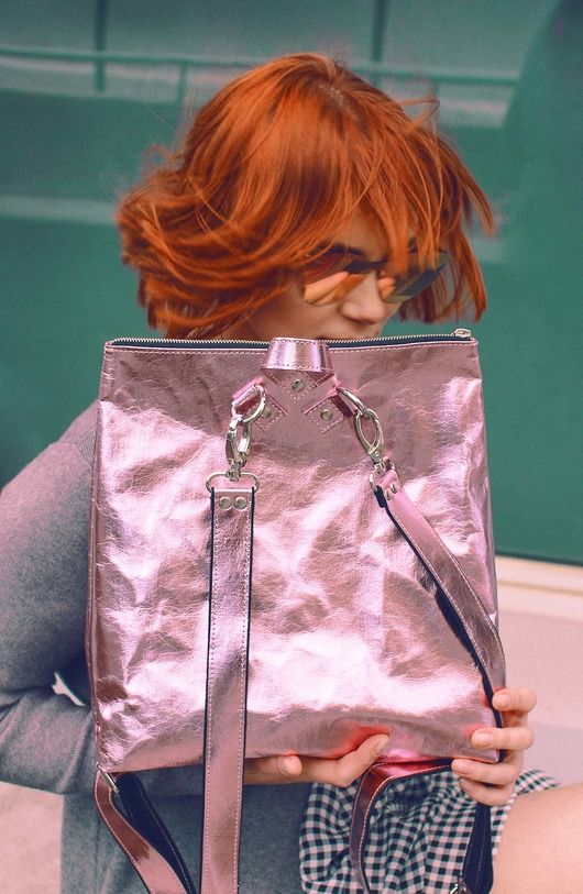 Plecak z papieru[platynowy połysk]BACKPACK RYCZKA studio kreatywne