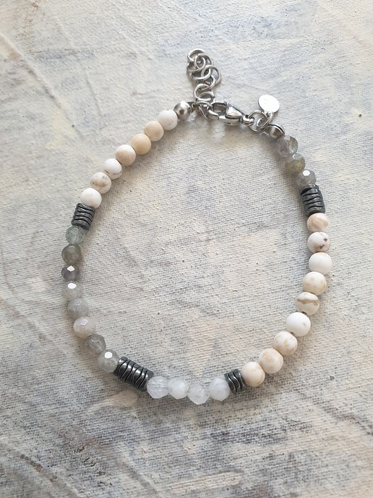 bransoletki z kamieni naturalnych Bransoletka NEO howlit, labradoryt, kamień księżycowy, hematyt