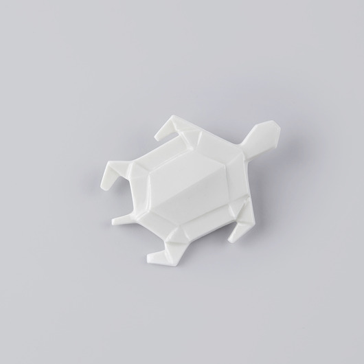 broszki Broszka Porcelanowa Origami Żółw Biała