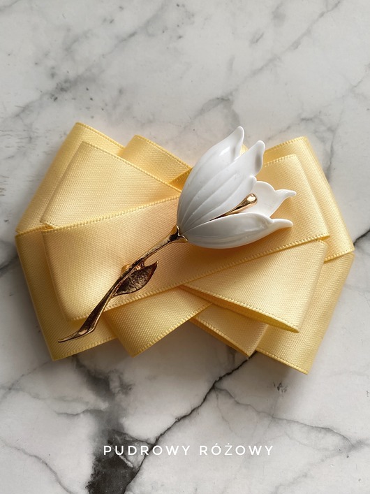 broszki Masełkowa Brosza  White Flower NEW