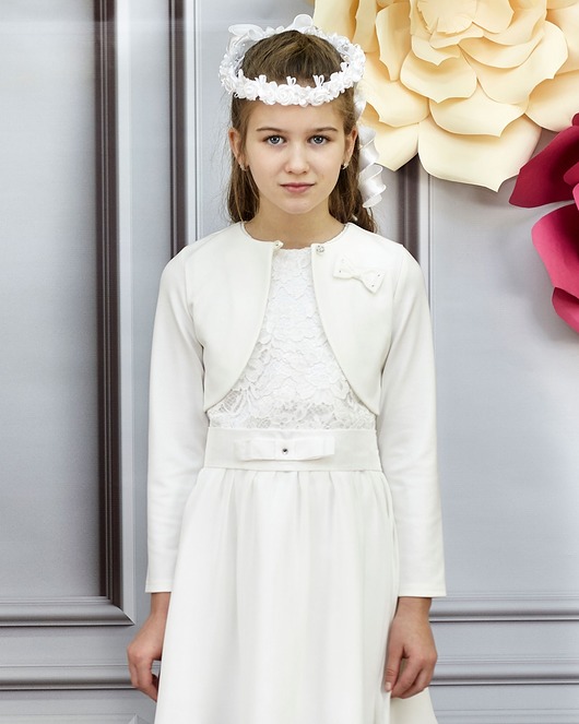 swetry dla dziewczynki Kremowe bolerko dla dziecka