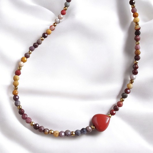 chokery Choker z serduszkiem : mokait, jaspis królewski