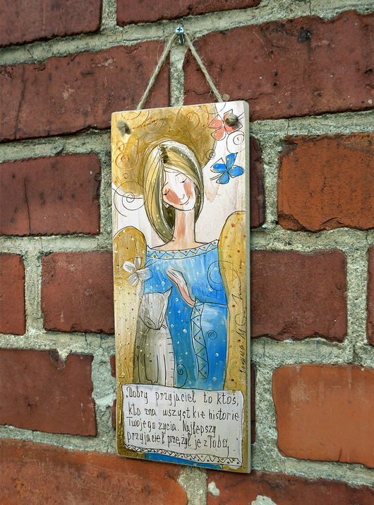 Ozdoby na ścianę Deseczka z sentencją "Dobry przyjaciel..."