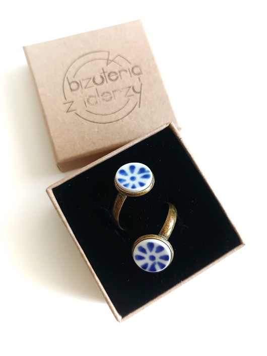 pierścionki - różne Pierścionek Bolesławiec podwójny