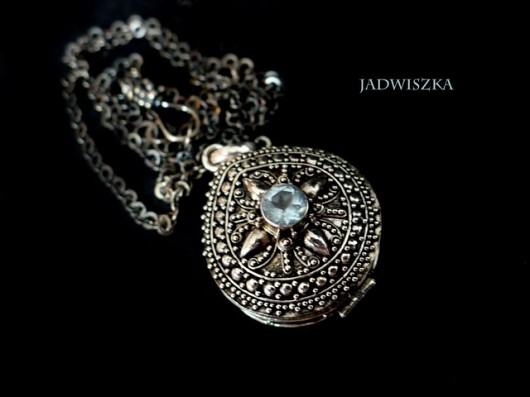 Sekretnik orientalny z topazem XXXJadwiszka