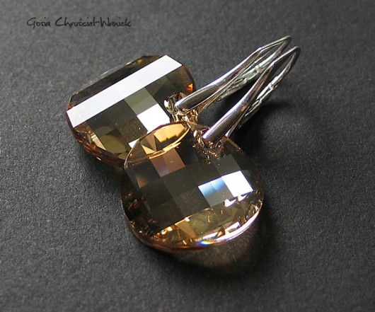 kryształ Swarovski golden shadow Gosia Chruściel-Waniek