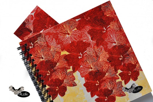 Czerwone Orchidee w notatniku Sloshe Sowia Aleja