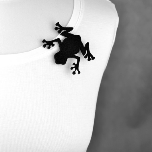 FeltFrog 2 felt label