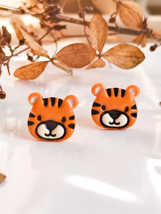 kolczyki z masy plastycznej Kolczyki z tygrysem, biżuteria z egzotycznymi zwierzętami, prezent dla niej