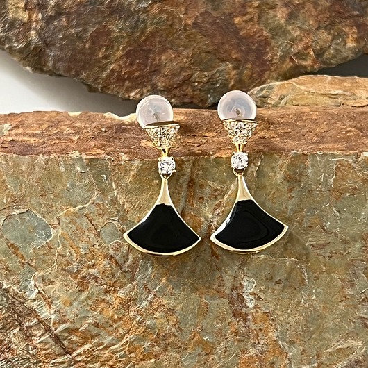 kolczyki pozłacane Kolczyki z czarną emalią i cyrkoniami srebro pr. 925 pozłacane śliczne.