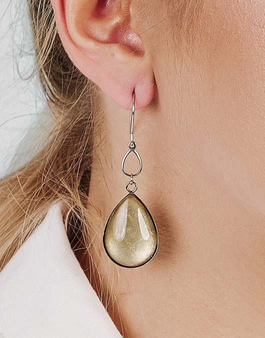 kolczyki szklane Kolczyki w odcieniu perłowego piasku Ayliz e38/21