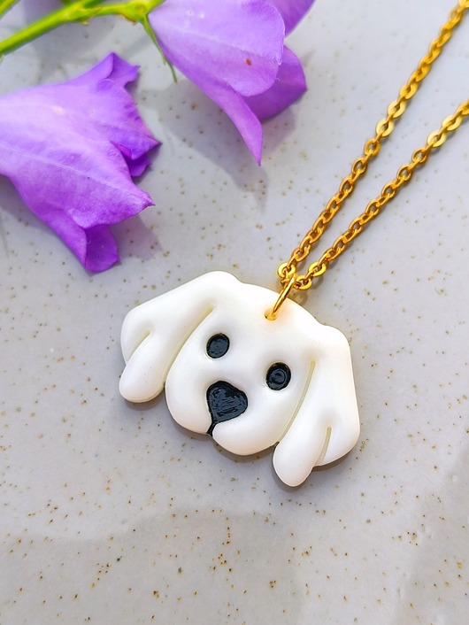 wisiory Naszyjnik Biały piesek z długimi uszami, amulet dla właściciela pieska, boho