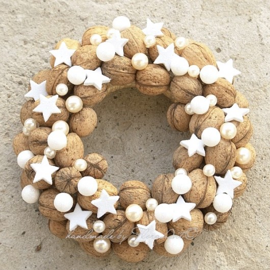 SUGAR and WALNUTS wianek FloraArt