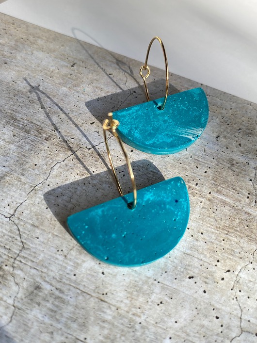 kolczyki - inne Geometryczne kolczyki na cienkich kółkach