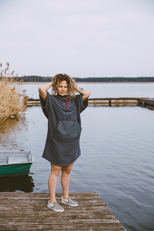 stroje kąpielowe i kostiumy kąpielowe damskie Surf poncho plażowe ANTRACYT  lady, ręcznik kąpielowy