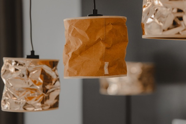 lampy wiszące Lampa wisząca z trzema abażurami kolor różowe złoto/miodowy