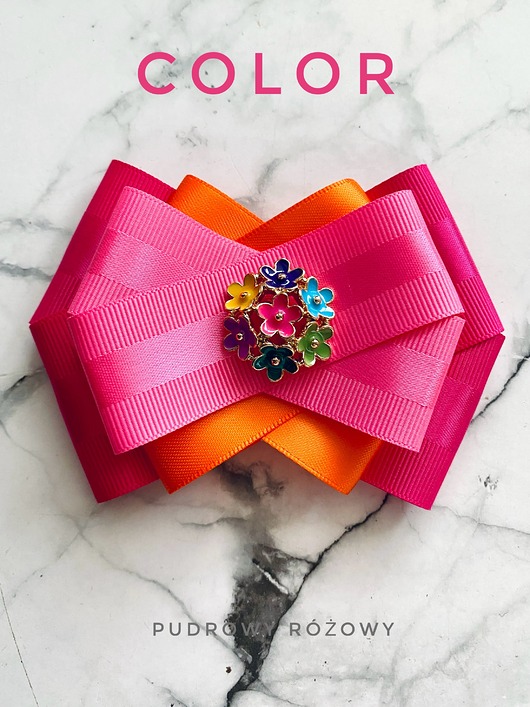 broszki Brosza z Kolekcji COLOR z delikatnymi kolorowymi kwiatkami