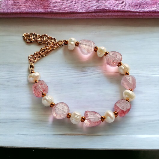 bransoletki z kamieni naturalnych Kwarc truskawkowy & PERŁY. bransoletka