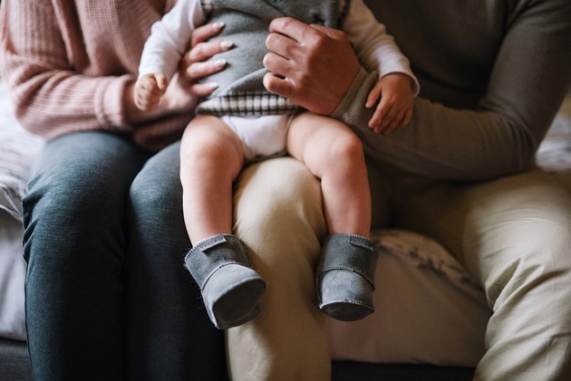 buty dziecięce Skórzane buciki niechodki szare