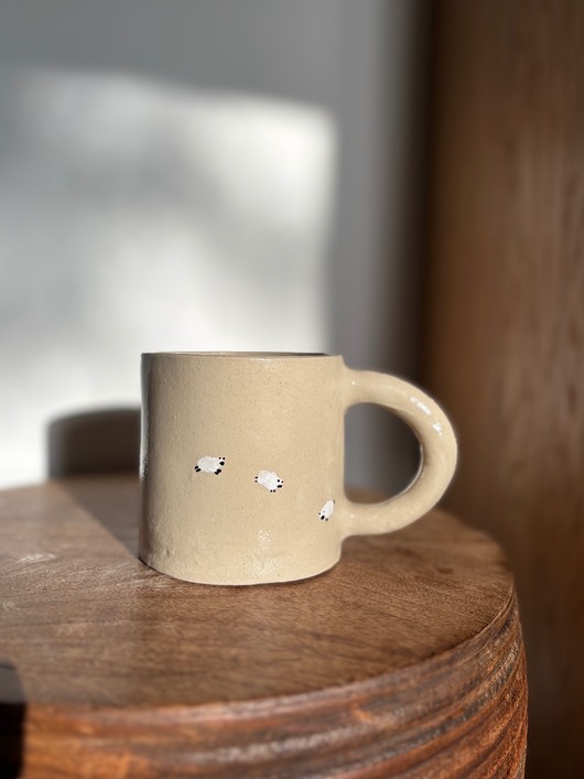 kubki i filiżanki Duży Ceramiczny Kubek Handmade 450 ml z Owieczkami