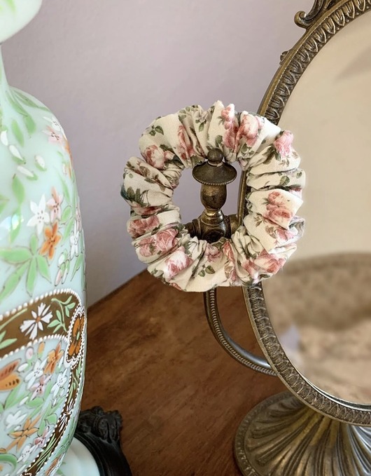 gumki do włosów Gumka do włosów scrunchie Lizelle