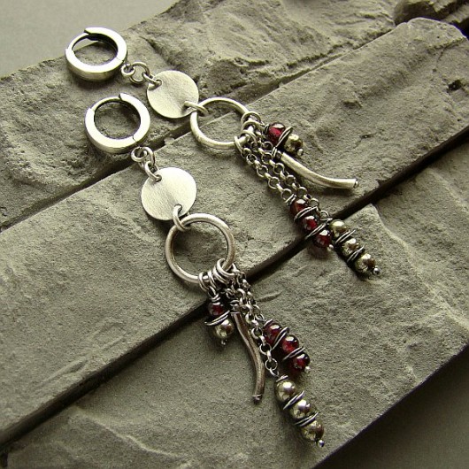 kolczyki z kamieniami Kolczyki Granat i piryt