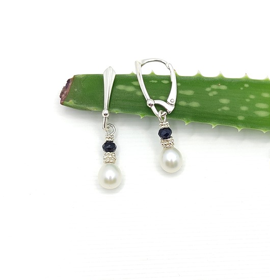 kolczyki z kamieniami Perła z szafirem - srebrne kolczyki
