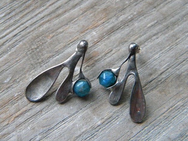 kolczyki wire wrapping Apatyt  - sztyfty