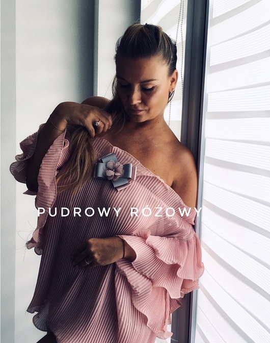 broszki Brosza  z kwiatkiem 3d  Glamour