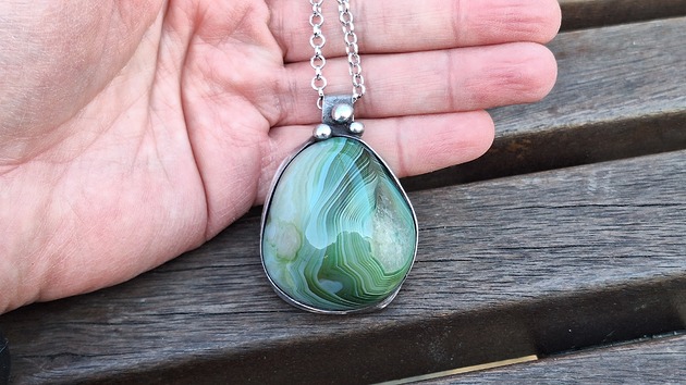 wisiory Zielony stwór - wisiorek