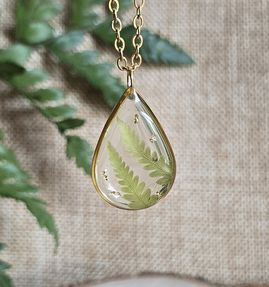 wisiory Złoty wisiorek prawdziwe kwiaty zawieszka łezka łza paproć