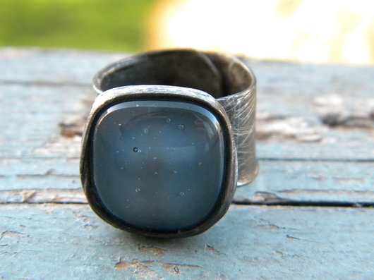 Roman Ancient Ring ;) świetlista szarość Beata Trotter