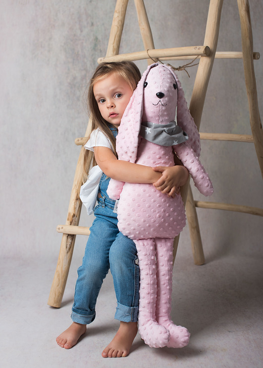 Przytulanka dziecięca królik duży w apaszce Atelier Malego Designu