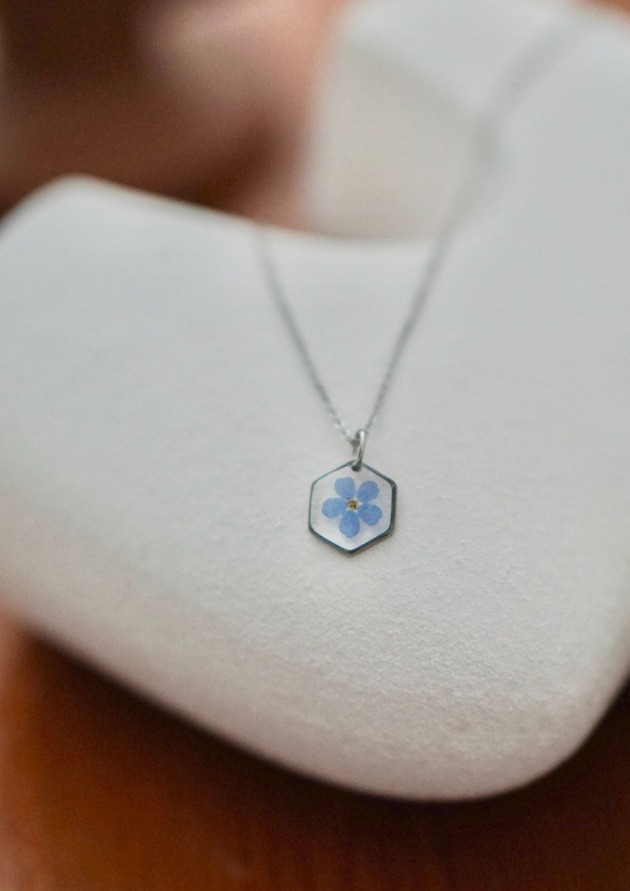 srebrne naszyjniki Naszyjnik z niezapominajkami