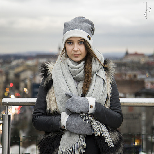 Czapka- beanie, z Twoimi inicjałami, szara Byjd